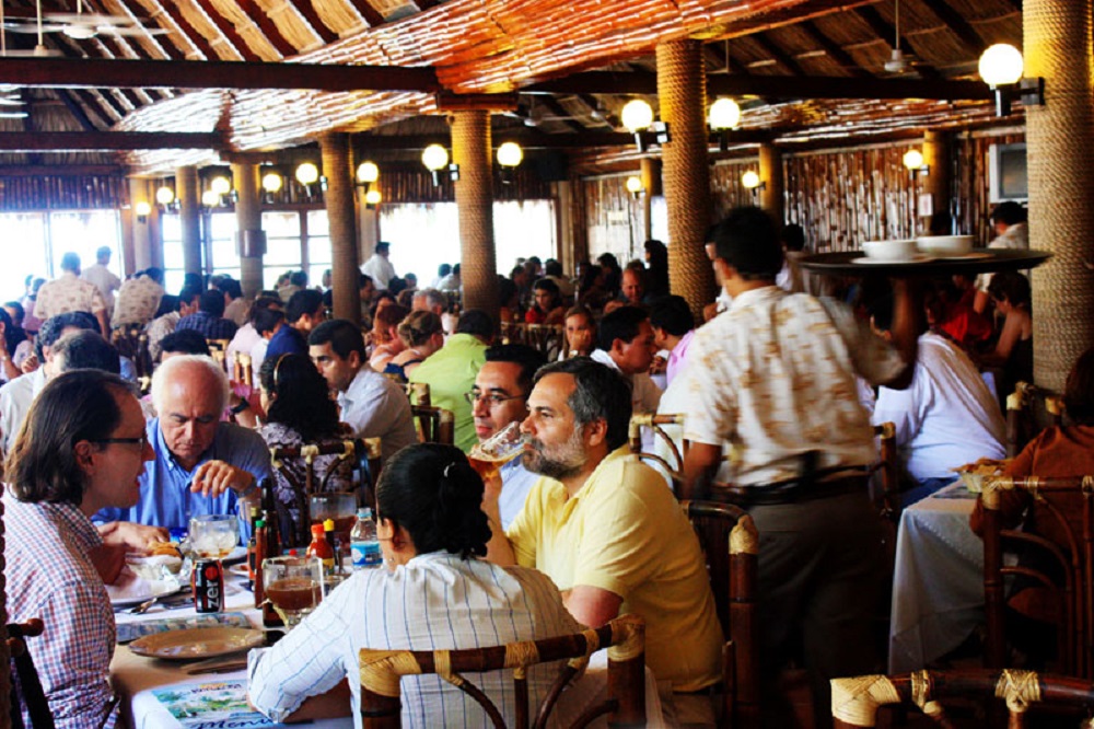 Con inicio de mundial de fútbol aumentarán ventas en restaurantes de Veracruz