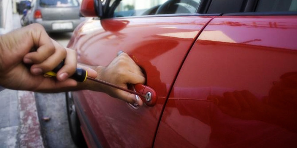 Comunidad médica de Minatitlán es víctima del robo de vehículos