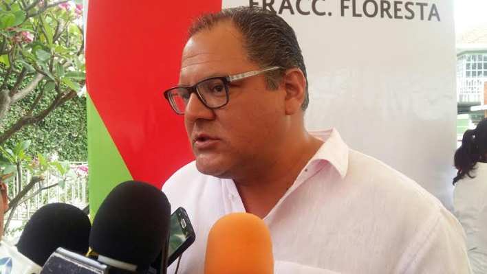 Recibe ayuntamiento de Veracruz 60 reportes diarios de calles en mal estado
