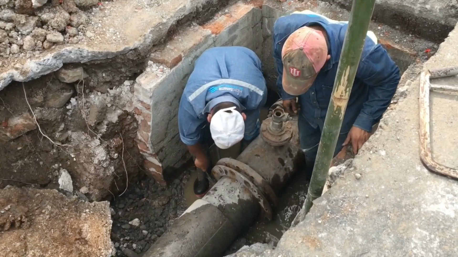 Restablecen servicio de agua en Los Palotales