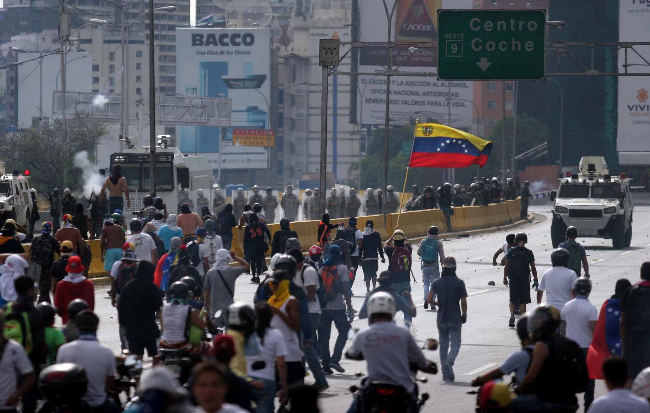 México refrenda voluntad de colaboración para solucionar crisis en Venezuela