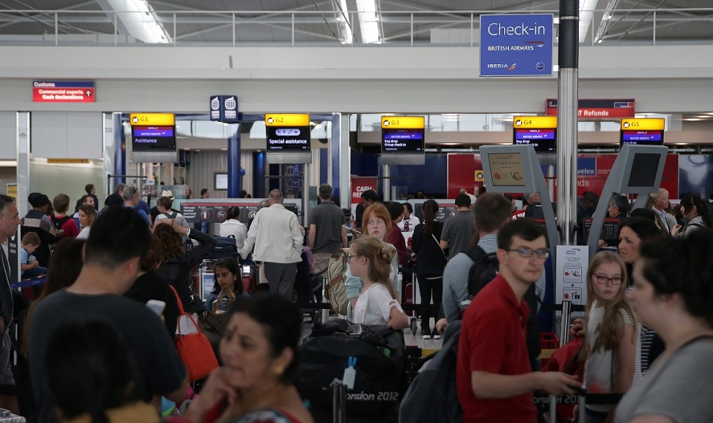Tercer día de cancelaciones de British Airways por falla en sistema