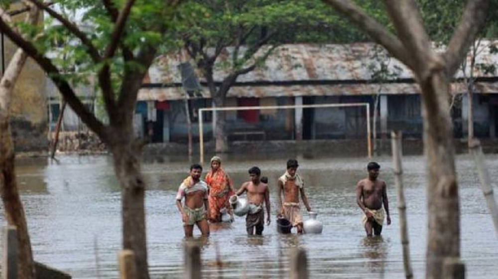 Ciclón “Mora” deja cinco muertos y 200 casas destruidas en Bangladesh