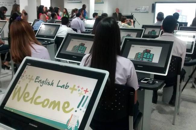 Concursará la SEP mil plazas para maestros de inglés en normales