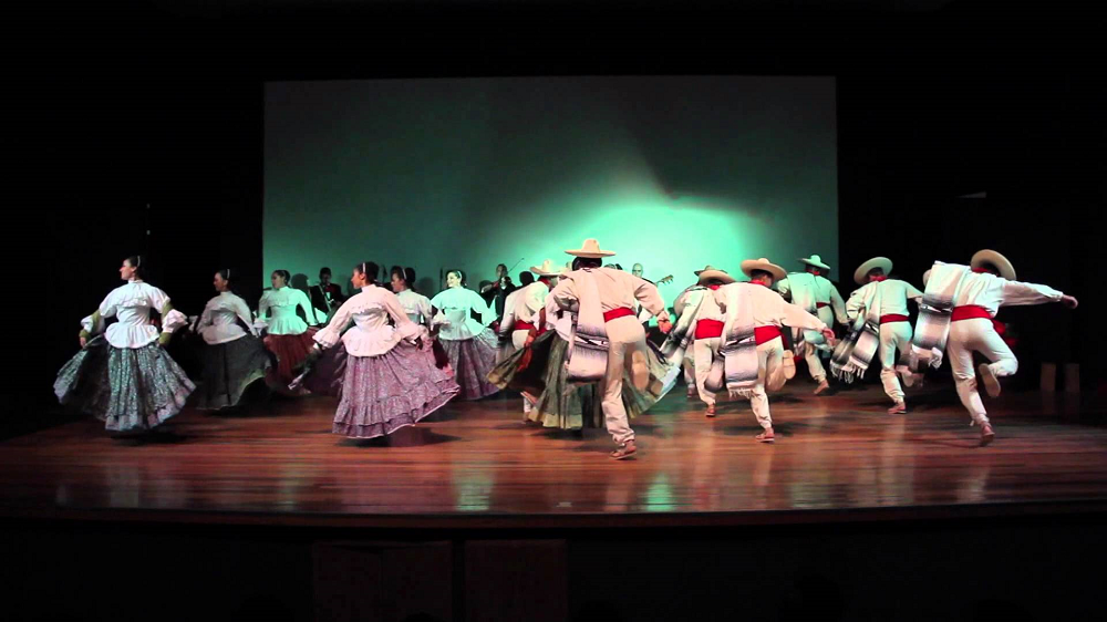 Ballet folclórico de Ensenada prepara gira por Canadá y Europa