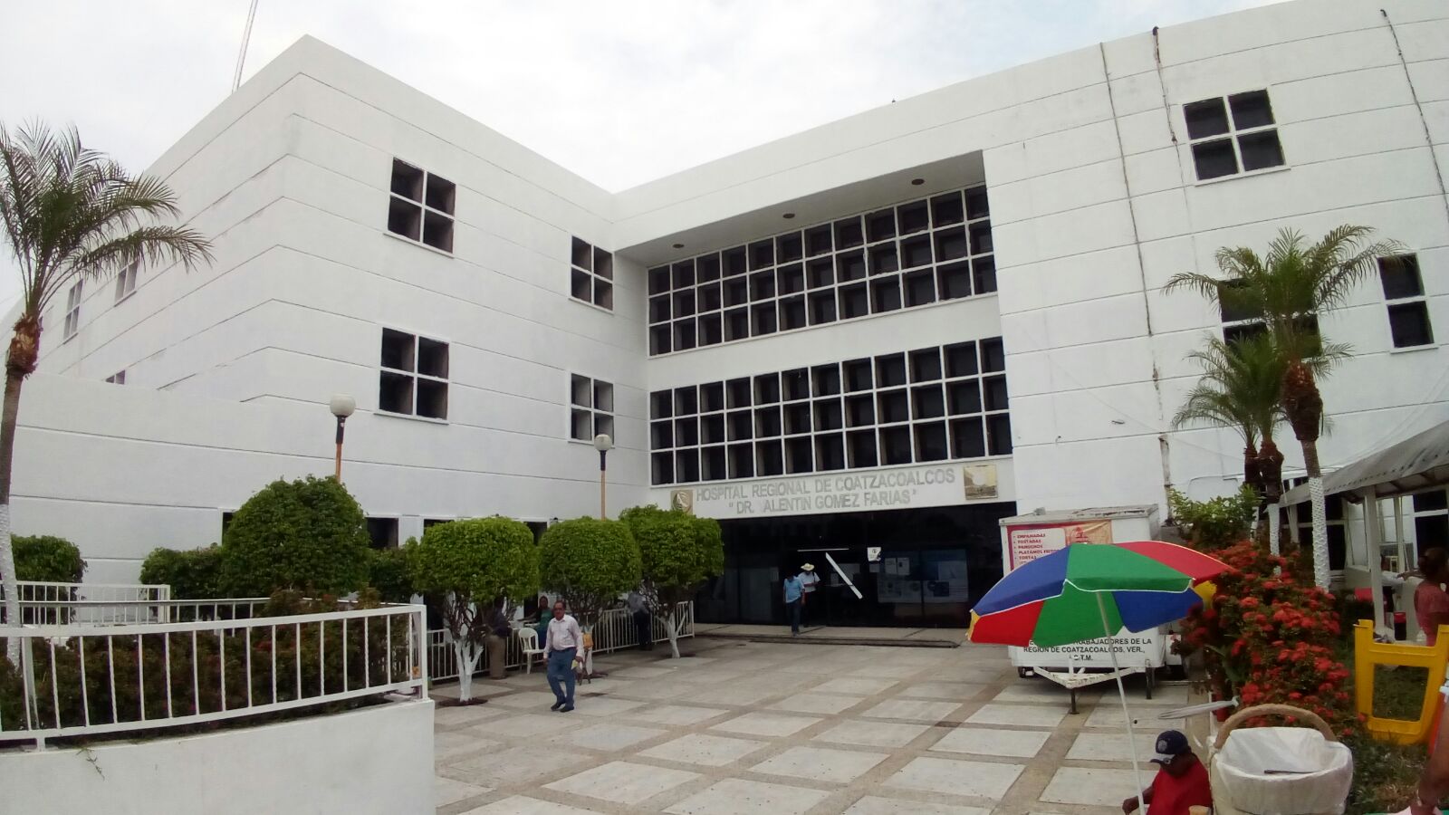 El 50% de pacientes del Hospital Regional de Coatza están afiliados al seguro popular