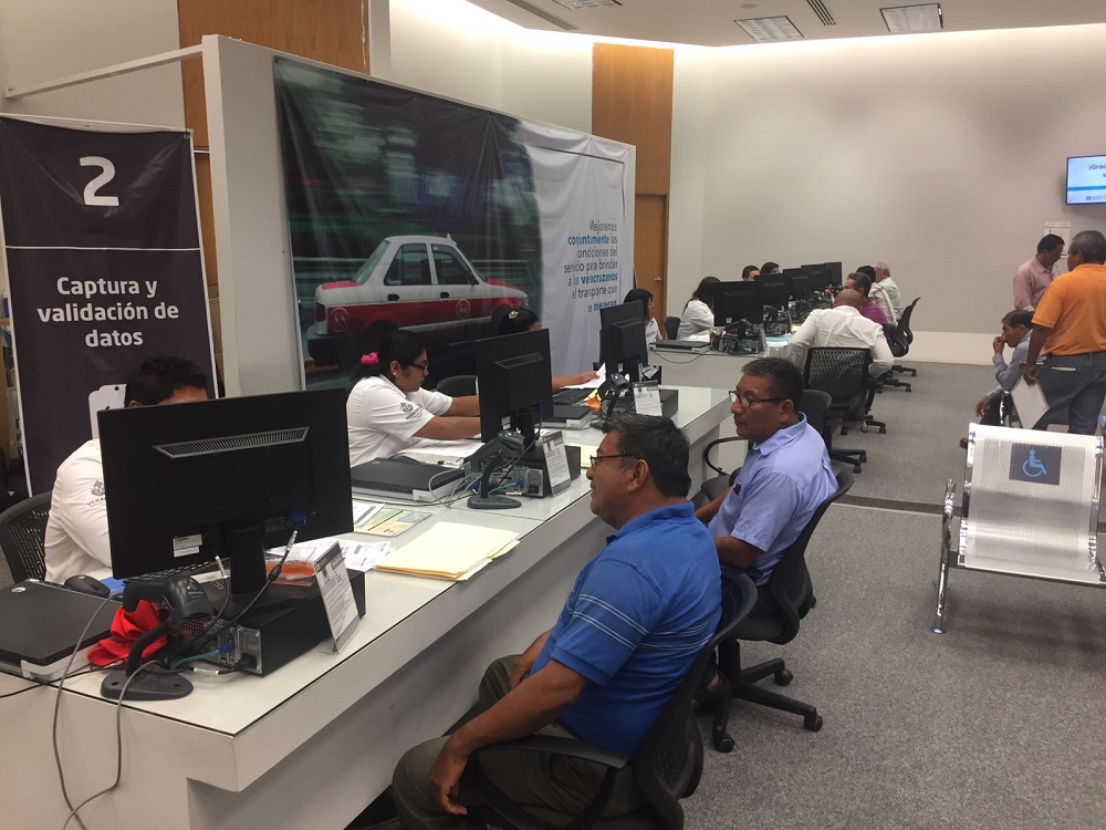 Incrementa en 300% los trámites de Reordenamiento y Regularización de Transporte en Veracruz