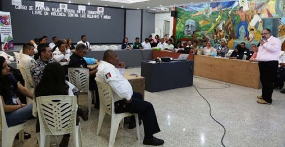 En Coatzacoalcos retomarán programa “Mujer segura en el transporte”