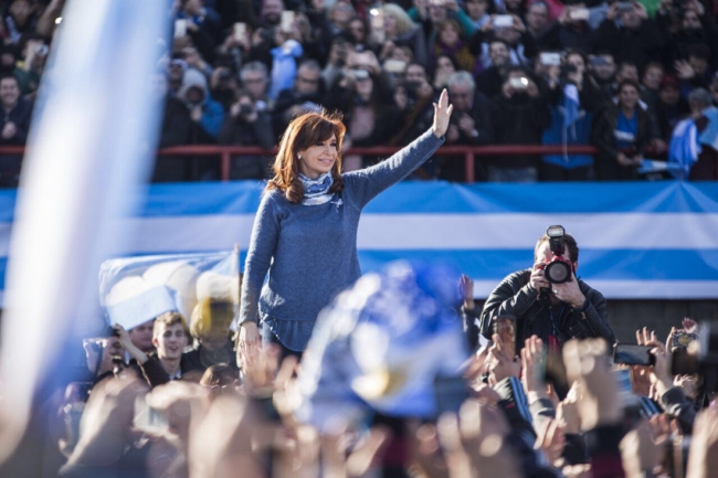 Mantiene Fernández de Kirchner misterio sobre su candidatura