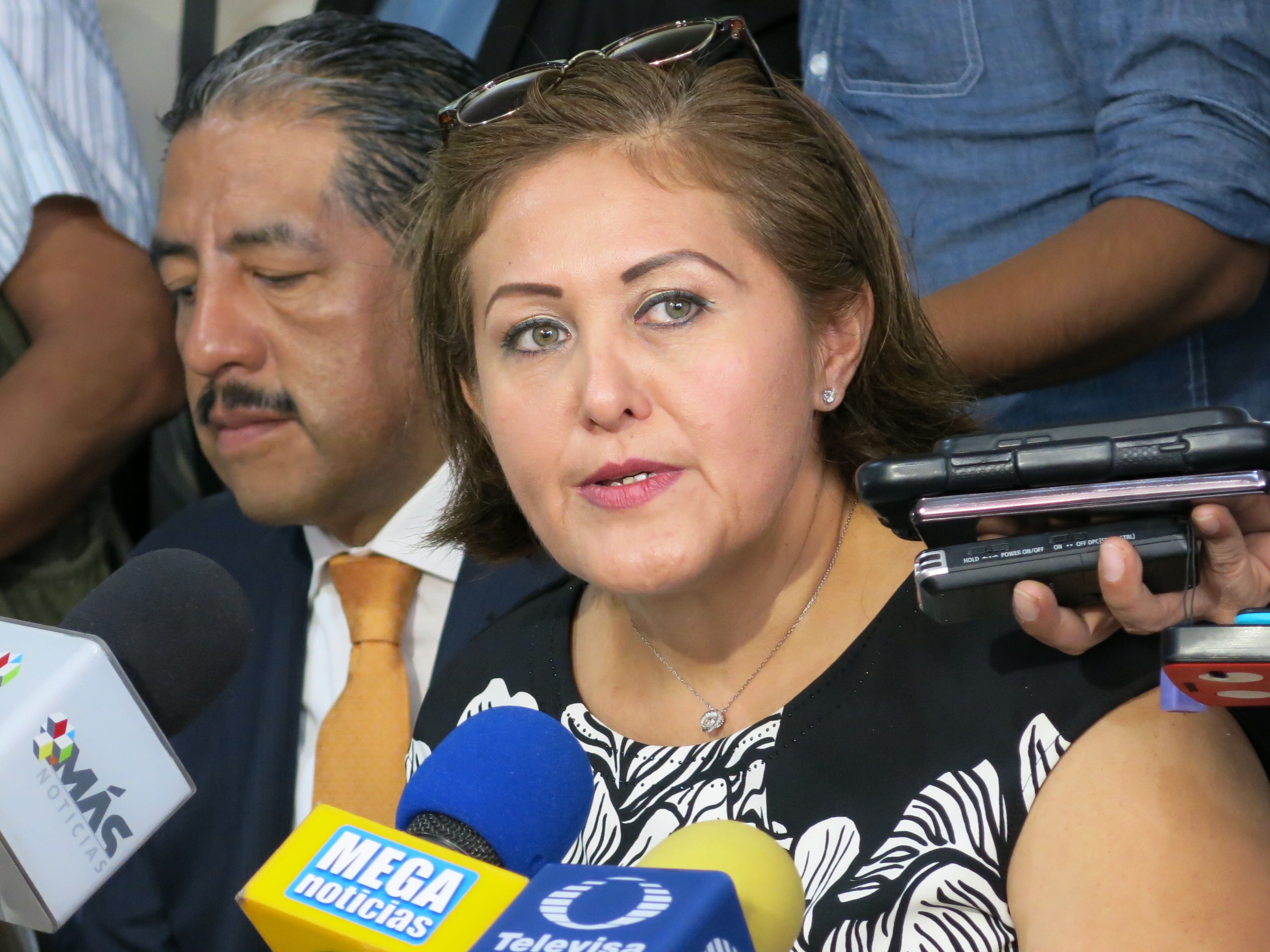 A grupos legislativos PAN, PRI y Juntos por Veracruz se suman nuevos diputados