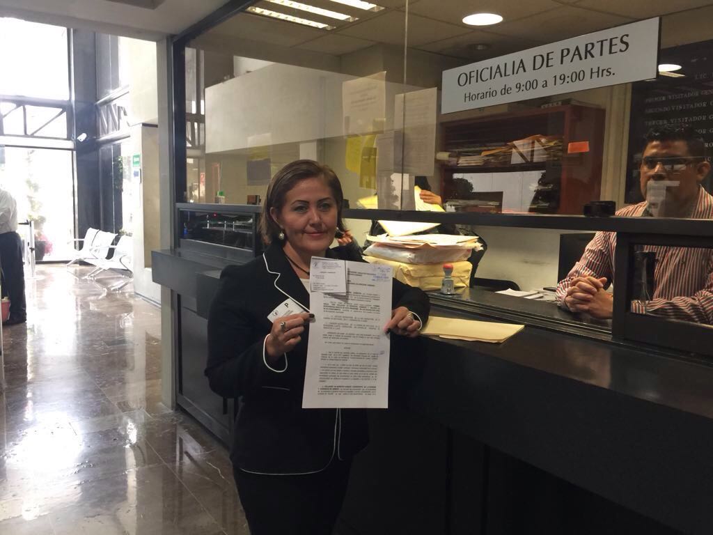 Presenta Eva Cadena queja ante la CNDH por presunta