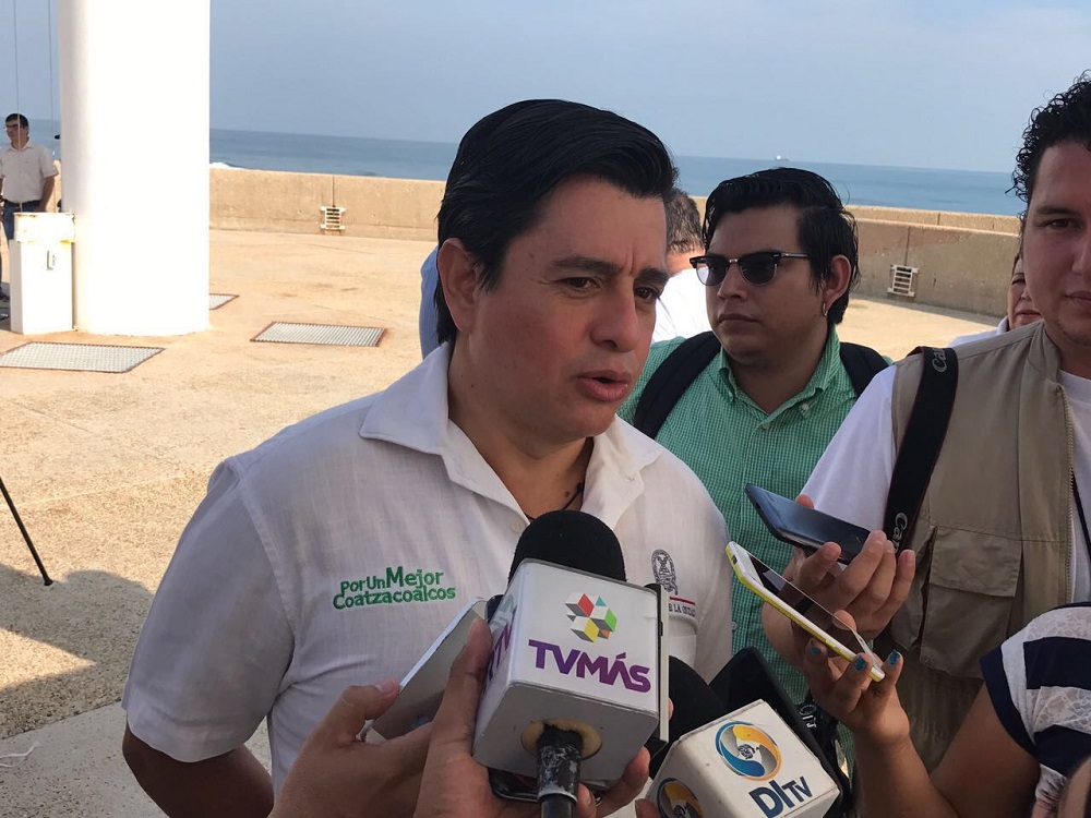 Ayuntamiento de Coatzacoalcos ha limpiado 50% de canales a cielo abierto