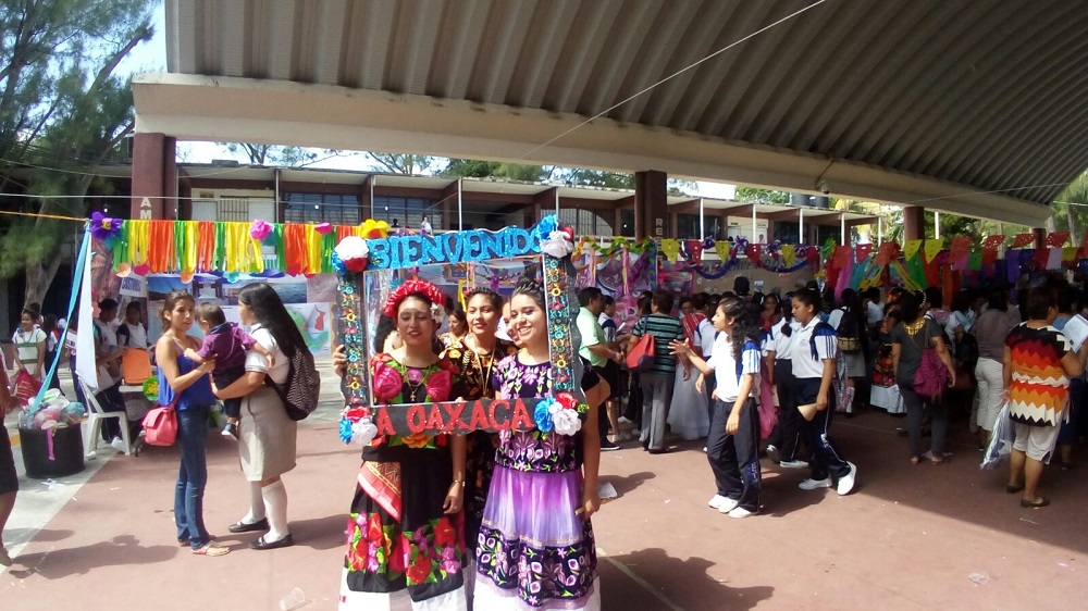 Celebran «Geofestival» en Secundaria Técnica 19 de Coatzacoalcos