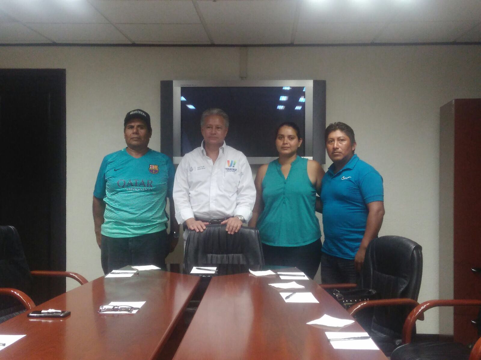 Atiende peticiones de lancheros de Arroyo de Lisa