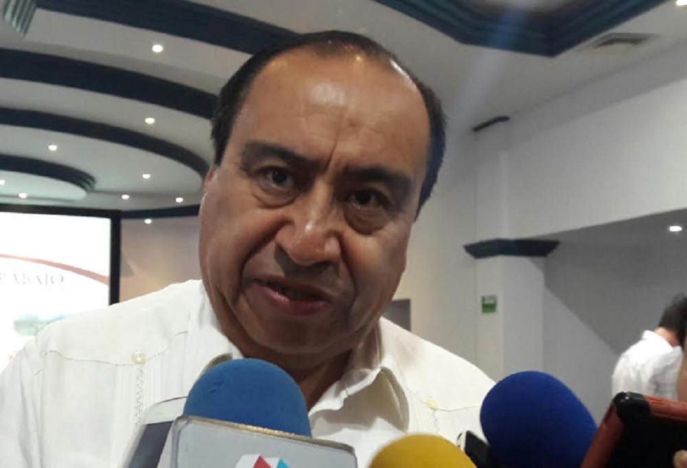 La SCT realiza trabajos de conservación de carreteras en Veracruz