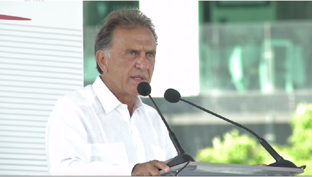 Veracruz no es corrupción ni es violencia, es desarrollo y esperanza: Gobernador Yunes