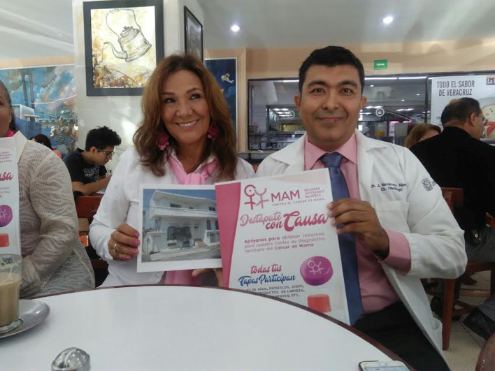 Mujeres ayudando a Mujeres pone en marcha su campaña “Destápate con causa”