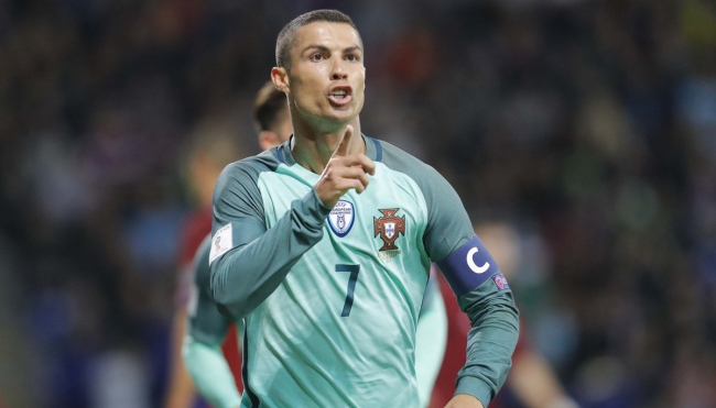 Portugal va por boleto a “semis” ante Nueva Zelanda en Copa Confederaciones