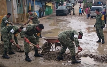 Avalancha de lodo en Guerrero deja dos soldados muertos y seis desaparecidos