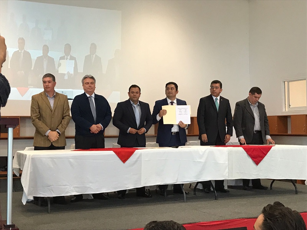 Universidad del Conde firmó convenio de colaboración con Coparmex