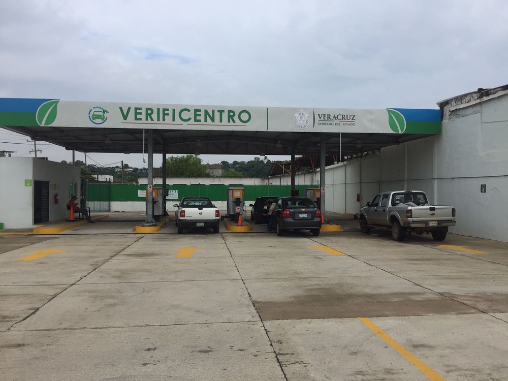 Verificentros de Veracruz agradecen a gobierno del estado mantener sus fuentes de trabajo