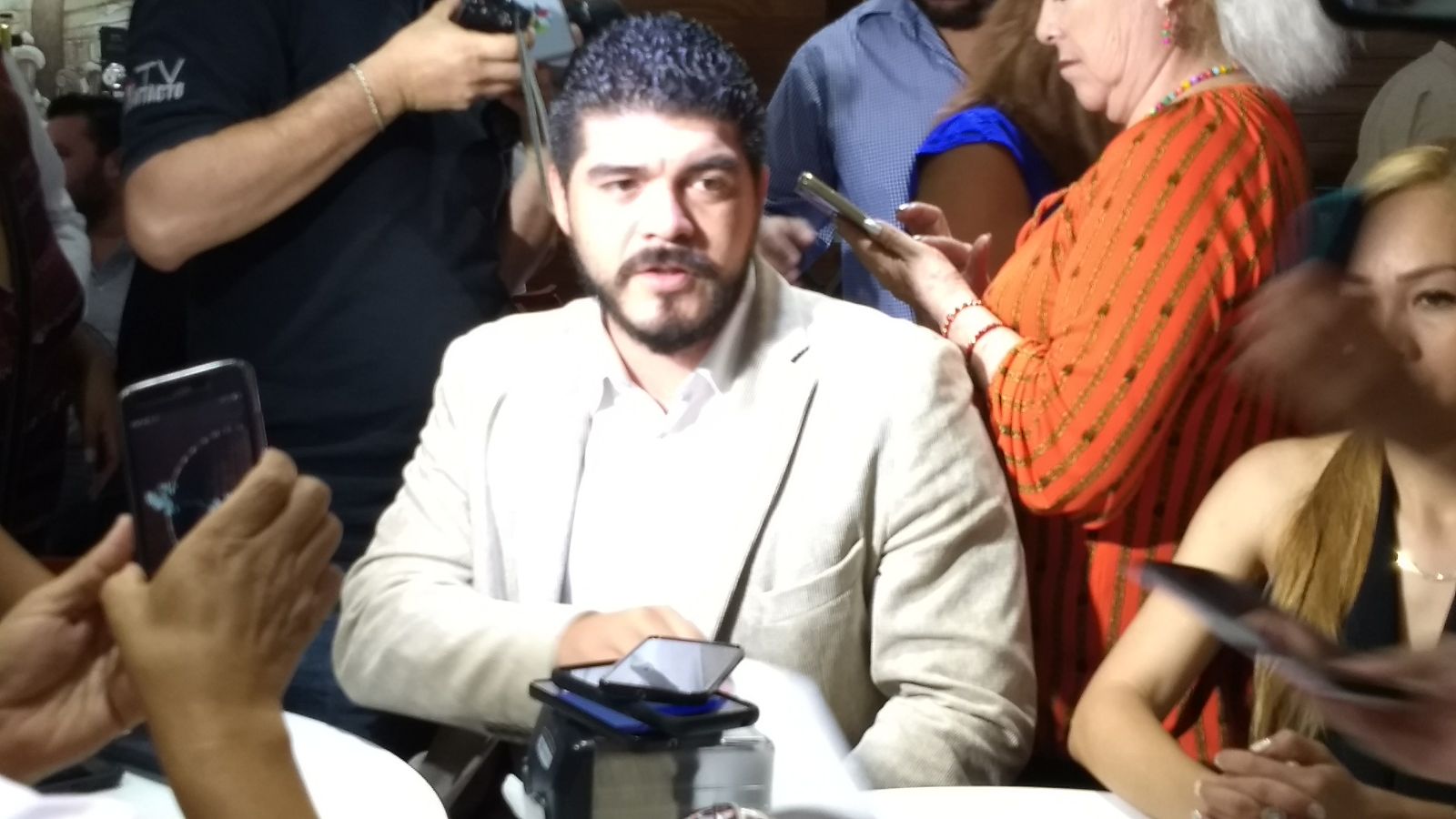 Diputado presentará iniciativa para otorgar créditos de vivienda a maestros