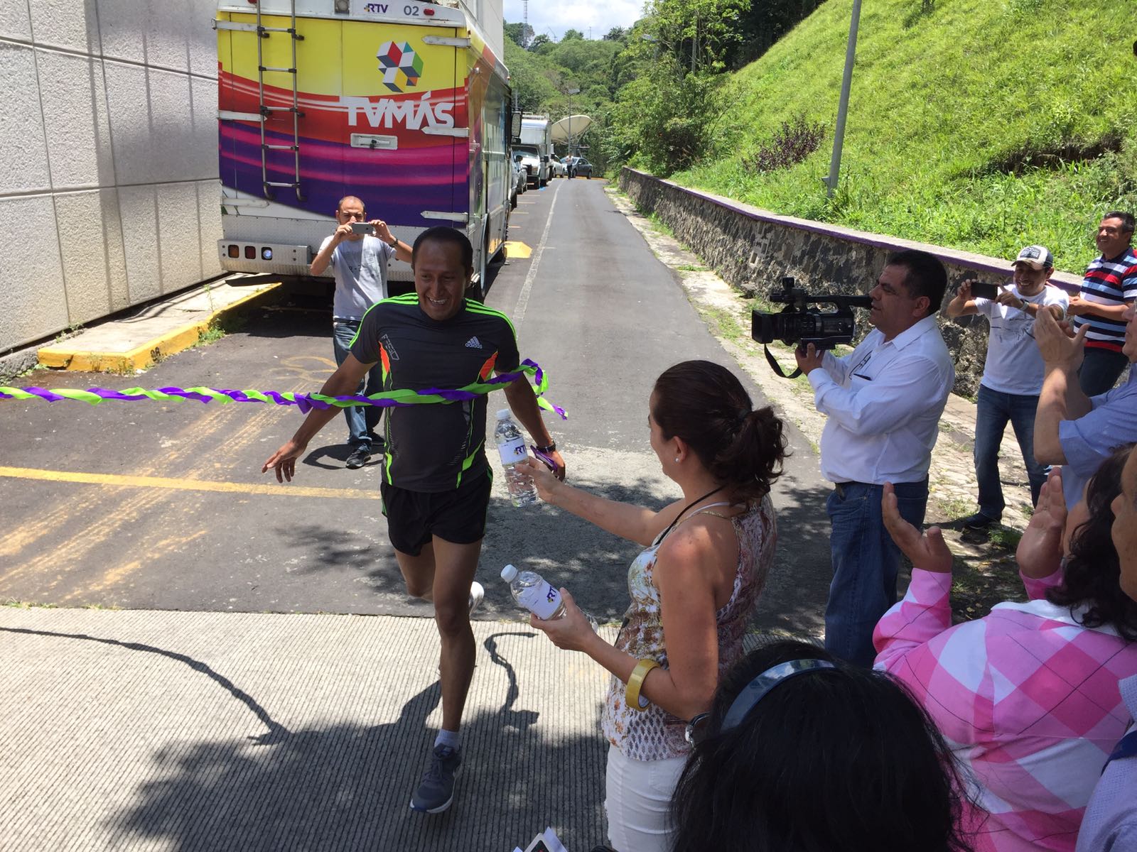 Con carrera y juegos celebra RTV el Día del Padre