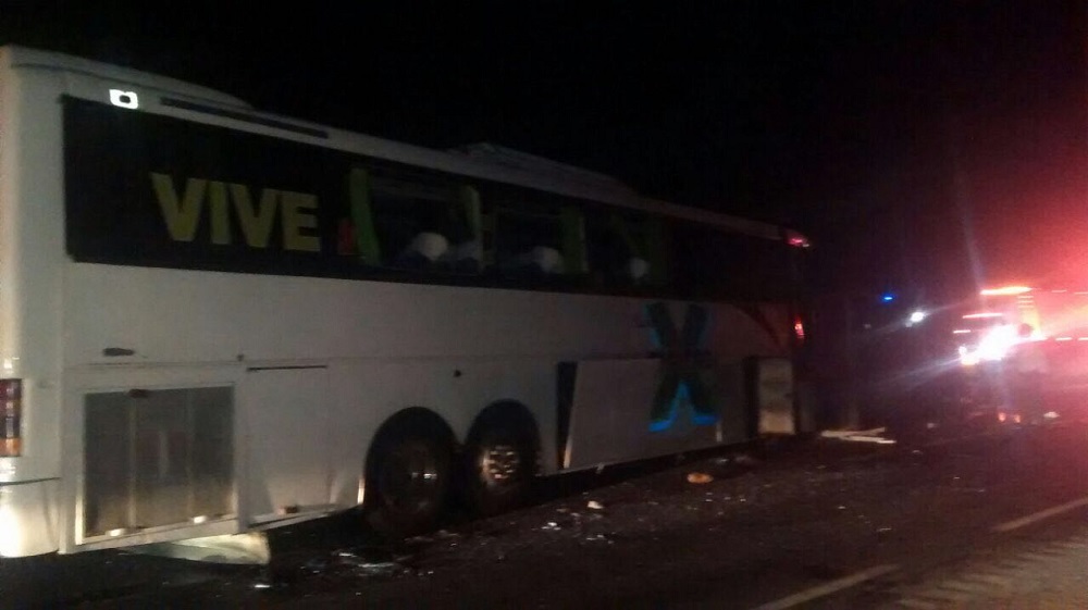 Accidente en La Tinaja deja saldo de dos fallecidos y 30 lesionados