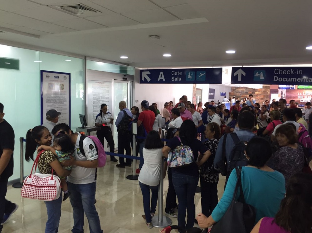 Aeropuerto Internacional de Minatitlán espera cerrar con cifras positivas este periodo vacacional