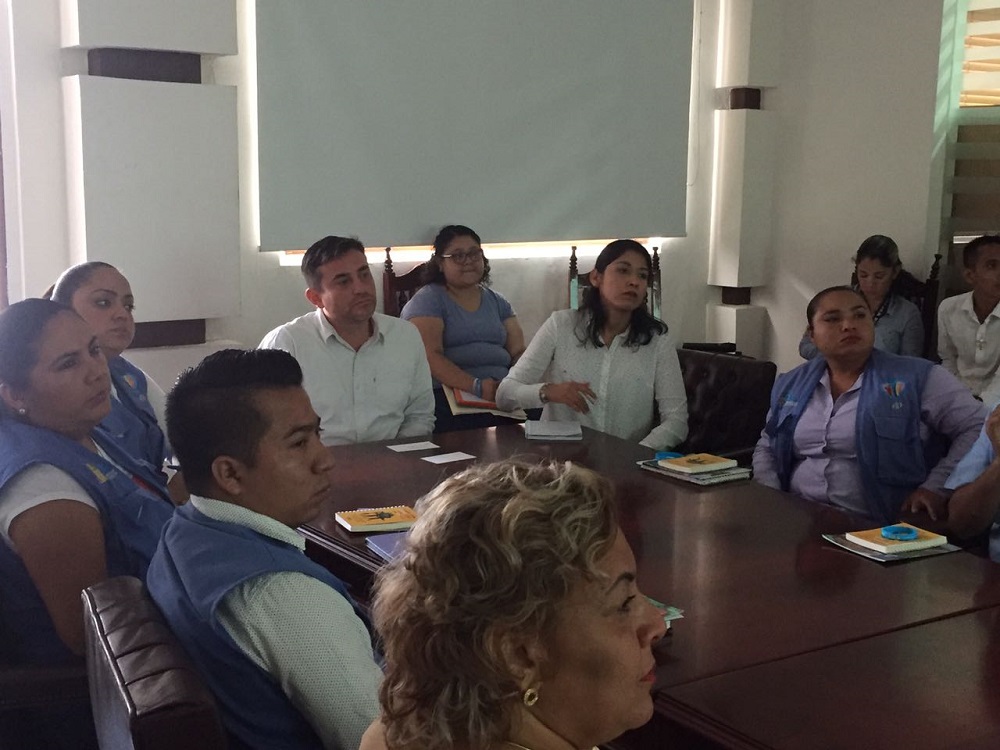 Inclusión social para refugiados busca la ACNUR en Tierra Blanca