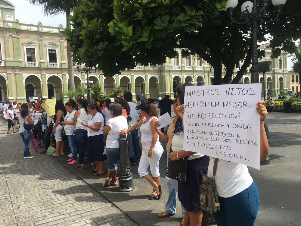 Familias de extrabajadores de Manufacturera 3M exigen a la empresa su reinstalación