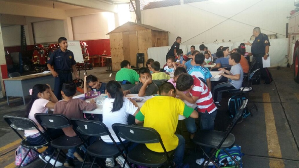 Bomberos de Veracruz inician su curso de verano