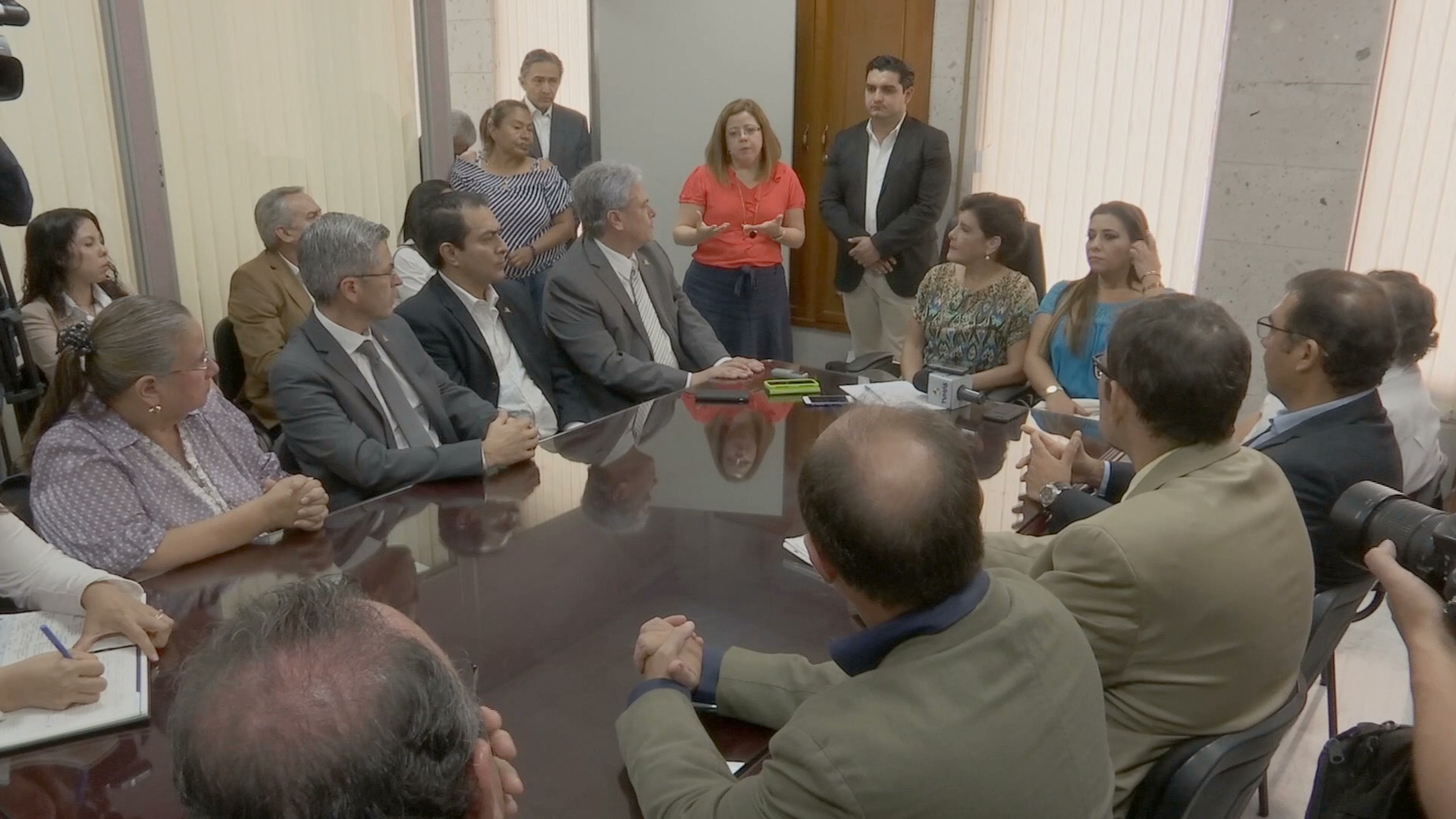 Entrega Coparmex iniciativa de Ley Modelo del Sistema Local Anticorrupción al Congreso del Estado