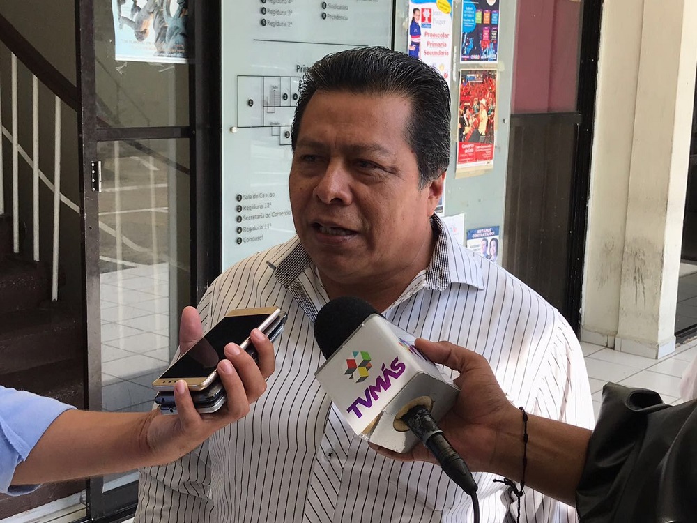 Taxistas y concesionarios de Coatzacoalcos desdeñan programa de reordenamiento