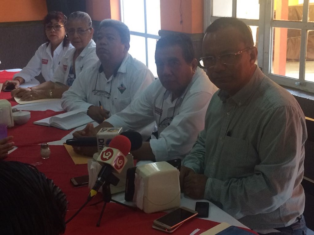 Empresarios de Coatzacoalcos exigen a empresa española pague adeudos pendientes