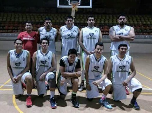 Garrobos de Mina pegó primero en clásico regional de baloncesto