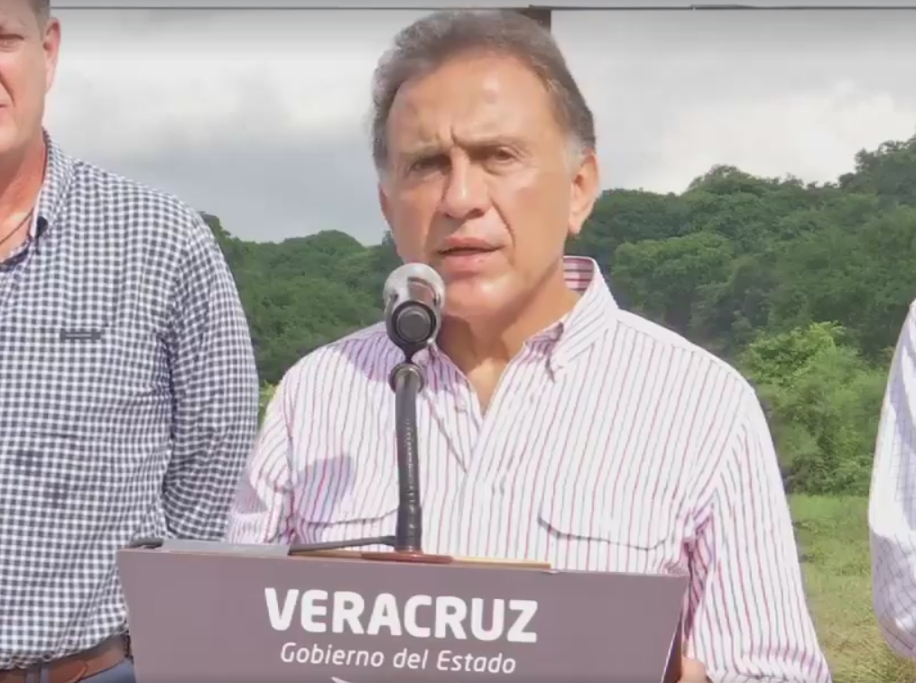 Supervisa el gobernador Yunes la obra del Libramiento de Tuxpan