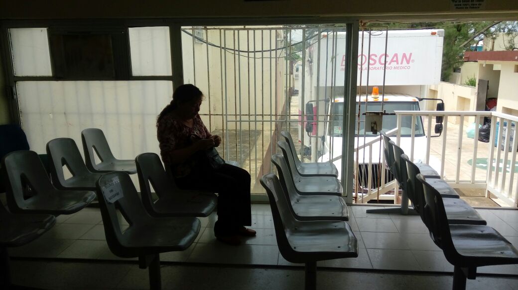 Atiende IMSS queja de pacientes de unidad móvil de mastografías