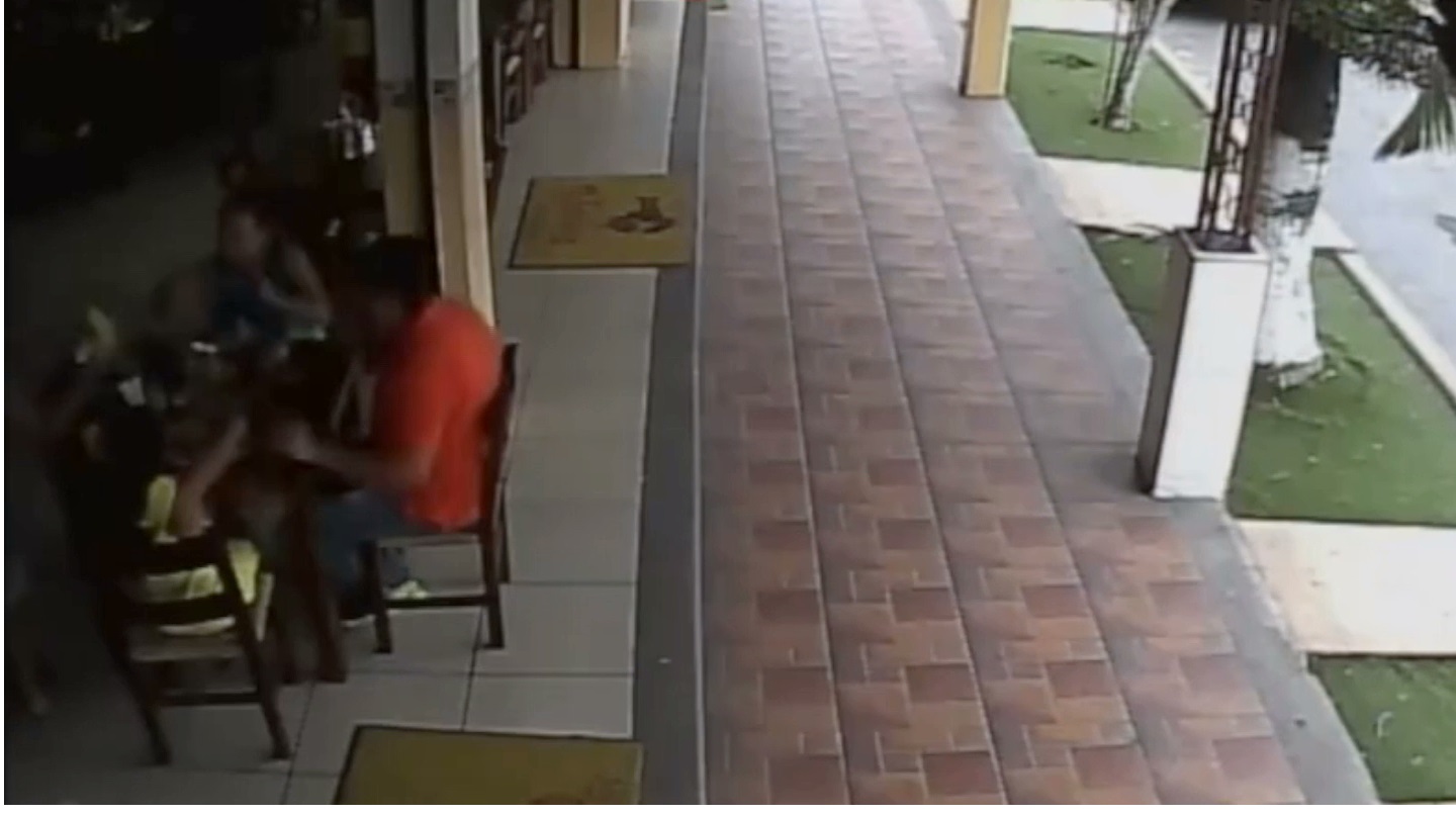 FGE agilizará investigación para que se reabra lo antes posible restaurante “La Bamba”: Gobernador Yunes