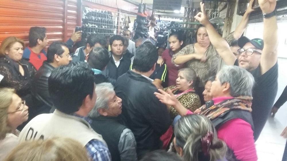 Locatarios del mercado Jáuregui piden se respete convenio