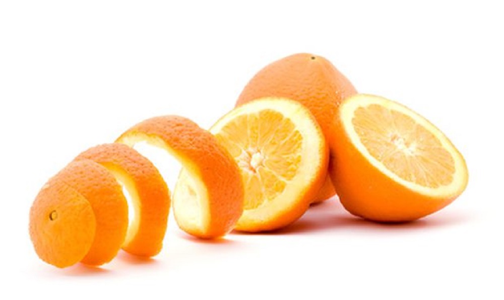 Cáscara de naranja, una alternativa para limpiar aguas residuales