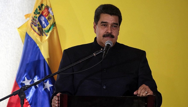 Presidente venezolano sugiere que buscará la reelección en 2018