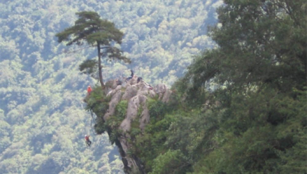 Piedra del Águila, destino veracruzano para vivir un verano de adrenalina