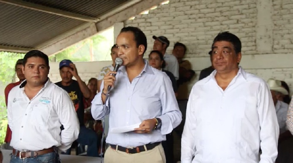 En Pánuco entregan apoyos de “Veracruz comienza contigo”