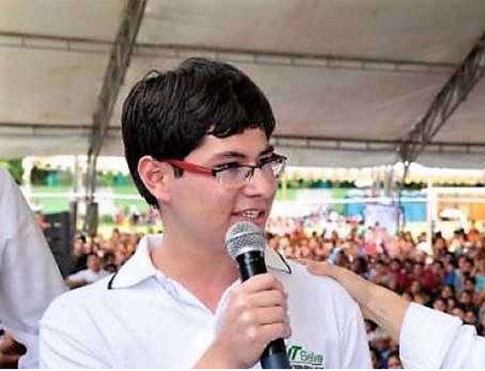 Estudiante chiapaneco hará estancia de investigación en la NASA