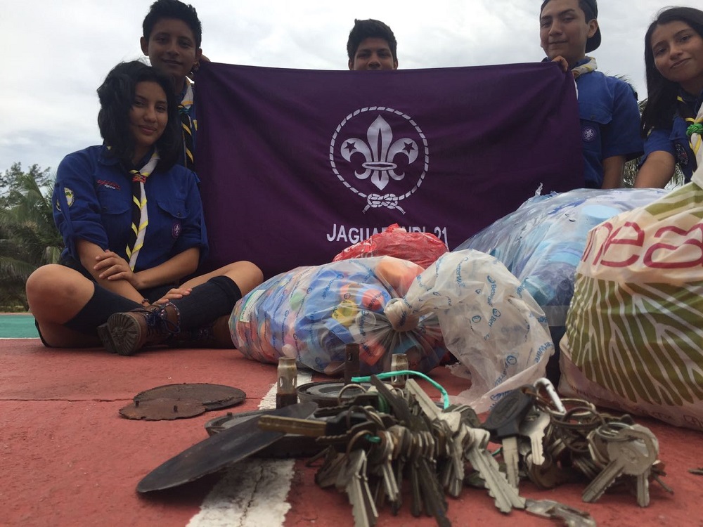 Scouts de Tabasco y Veracruz apoyan a joven que requiere trasplante de médula ósea