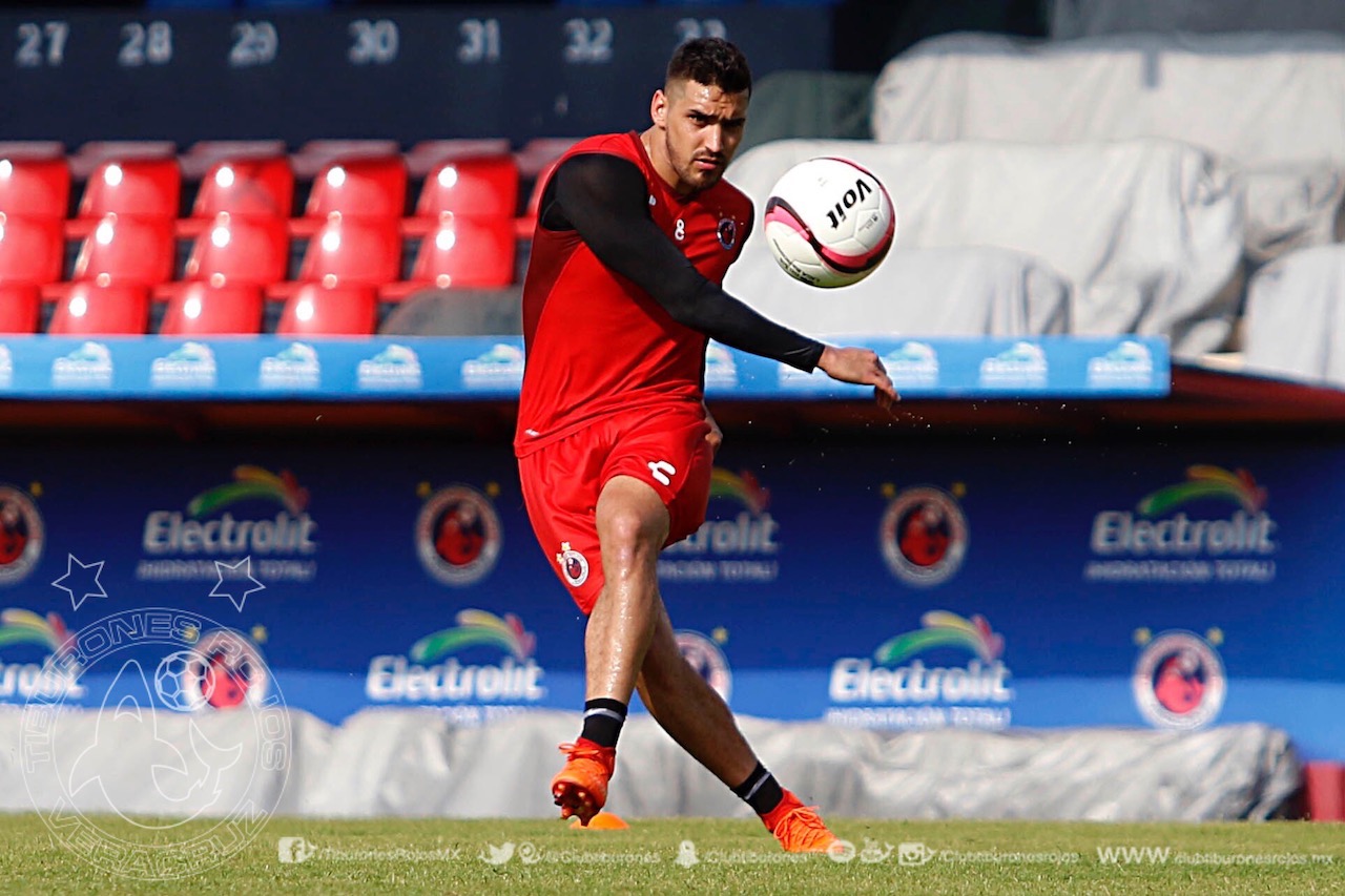 Los Tiburones Rojos de Veracruz se preparan para debutar en la Copa MX