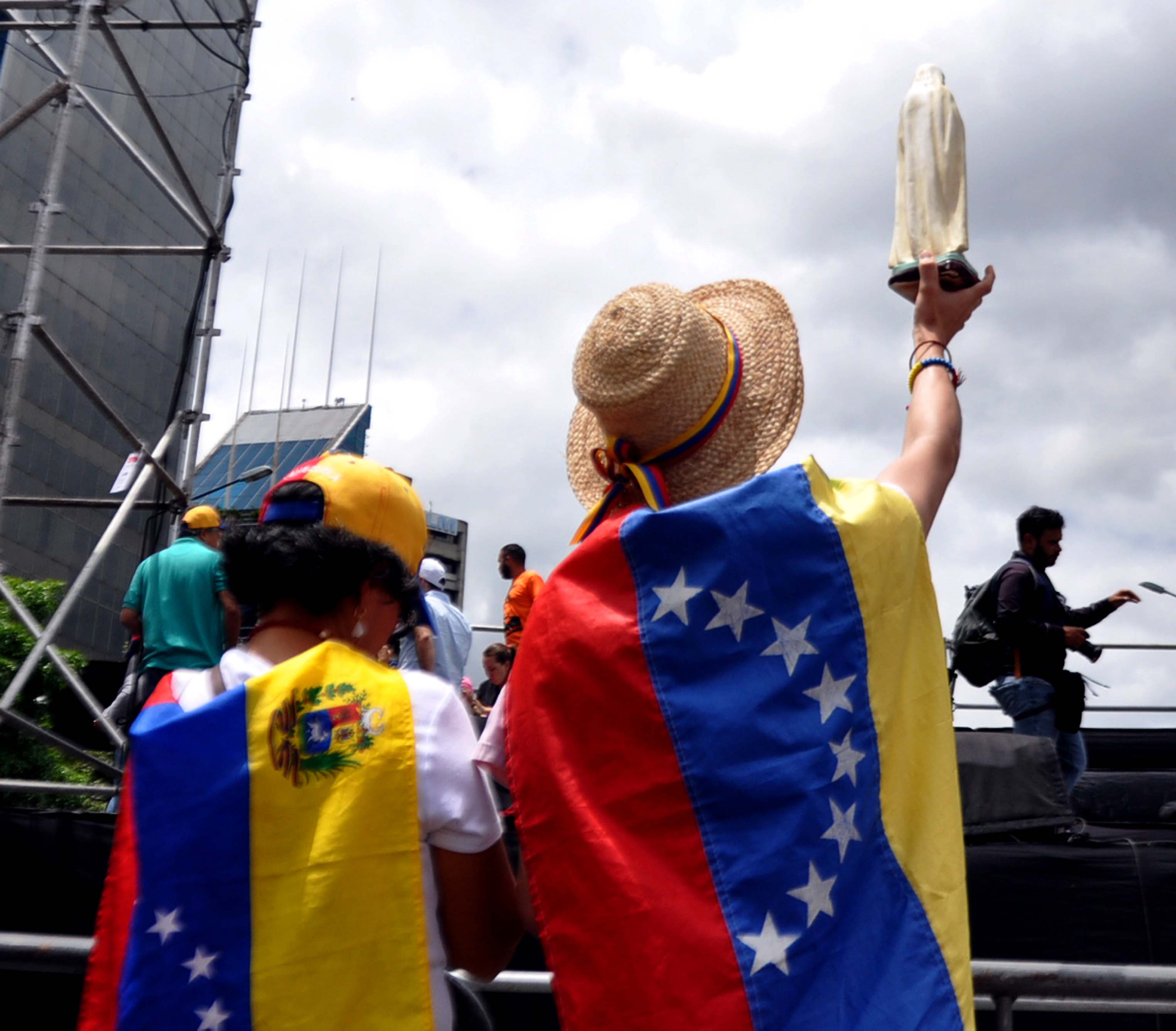 Trump estaría por sancionar a más funcionarios venezolanos