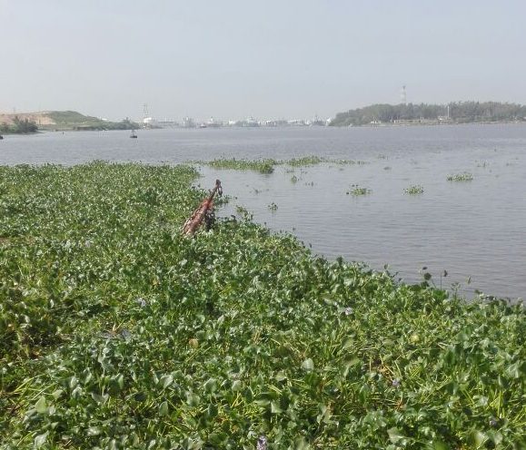Se hunde barco decomisado por PGR en Coatzacoalcos