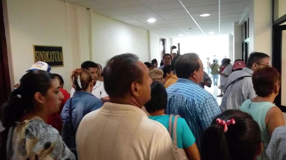 Antorchistas piden realicen obras pendientes en colonia de Coatzacoalcos